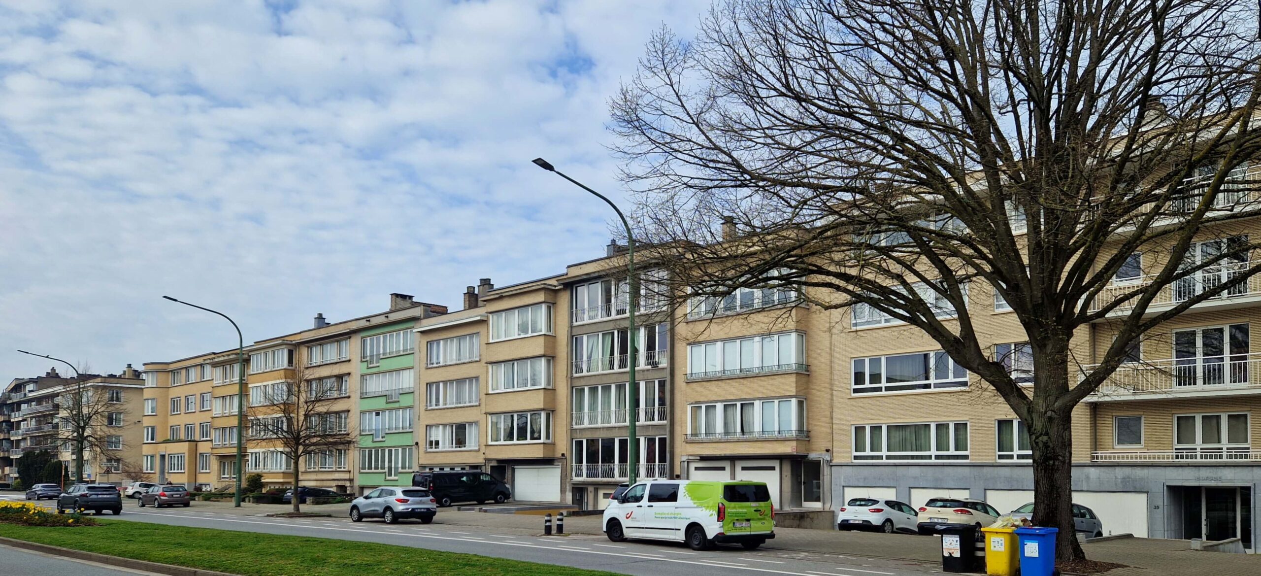 photos de maisons à berchem-sainte-agathe en infraction urbanistique
