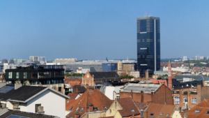 Vue de Bruxelles par VMAR Architectes, qui régularisent les infractions dans le cas d'une division de maison en plusieurs logements